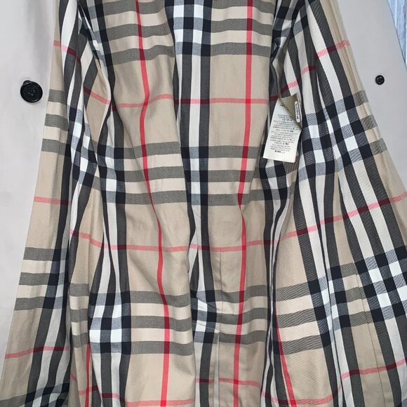 Burberry Trench Coat - Picture 9 of 12